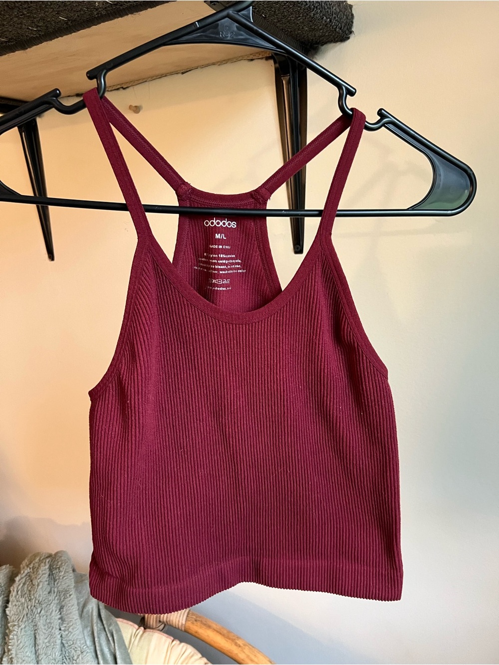 ODODOS Ribbed Racerback Crop Tank Tops 3 Pack M/L